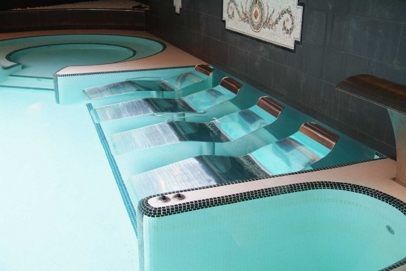 La piscina activa en el Balneario La Alameda Valencia