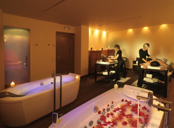 Spa Caroli Health Club Valencia. Las bañeras de hidromasaje.